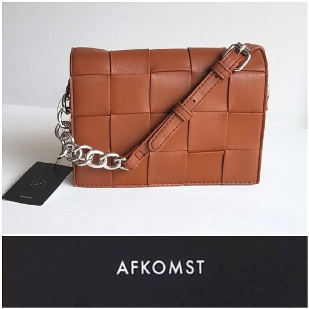 AFKOMST Weave Crossbody Handbag